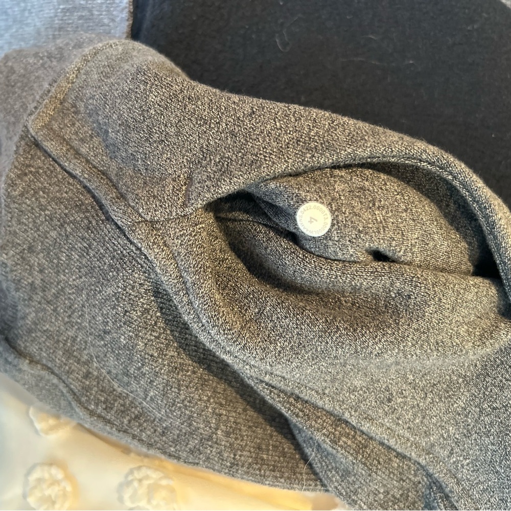 Charcoal Full-Zip Women's Hoodie - Picture 4 of 4
